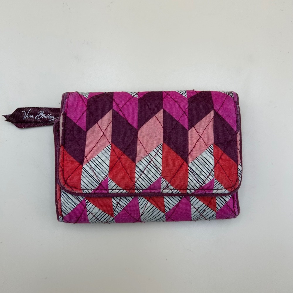 Vera Bradley Pink Purple Geometric Quilted Cotton Trifold Wallet Retired Pattern